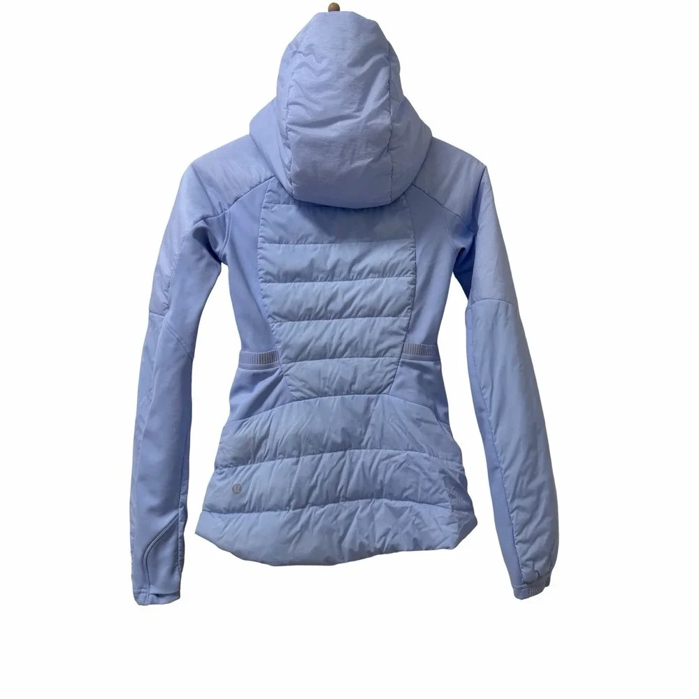 Lululemon Womens Down for It All Athletic Jacket Size 2 Blue Willow Packable Gym